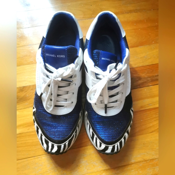 Michael Kors sneakers - Picture 2 of 5